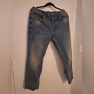 Denizen By Levi Jeans. Size 33x32